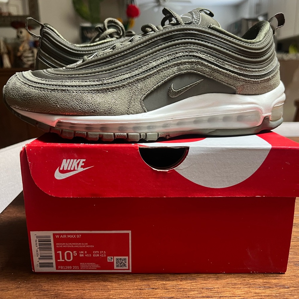 Nike Air Max 97 in Olive and White